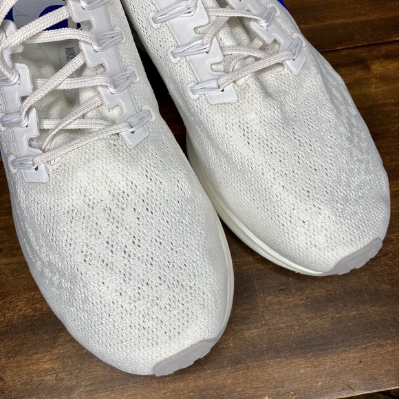 NIKE AIR ZOOM PEGASUS 36 PLATINUM TINT ROYAL WHITE - Picture 3 of 9